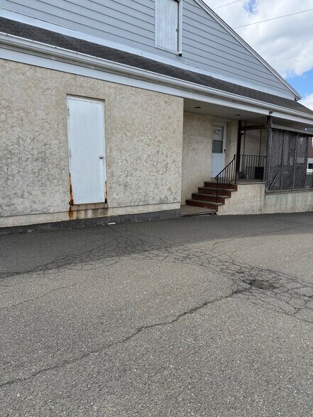 More Photos Of 103-105 Union St, Lodi Medical For Sale