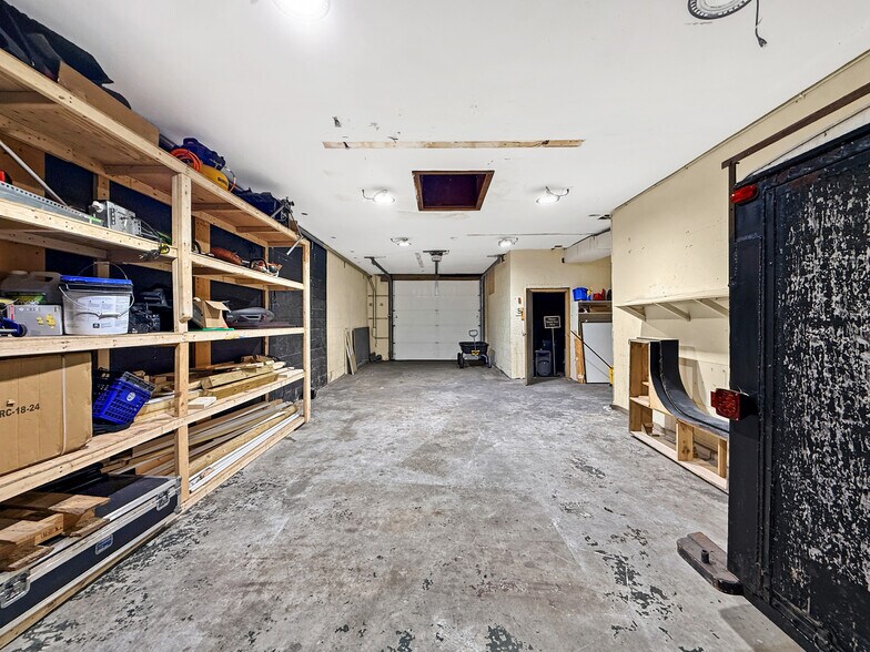 More Photos Of 64 Dewey St, Worcester Office For Sale