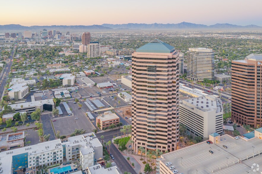 More Photos Of 20 E Thomas Rd, Phoenix Office For Lease