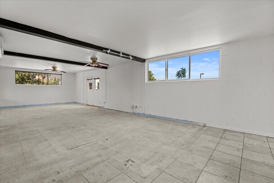 More Photos Of 207 S Flower St, Burbank Office Residential For Lease