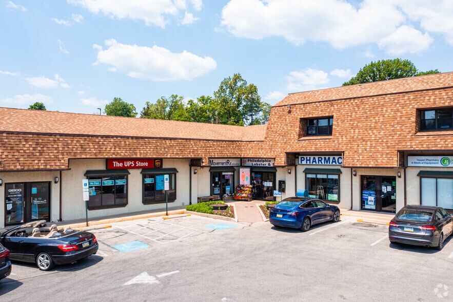 More Photos Of 333 E Lancaster Ave, Wynnewood Unknown For Lease