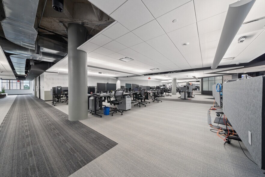 More Photos Of 7620 Guadalupe St, Austin Office For Lease