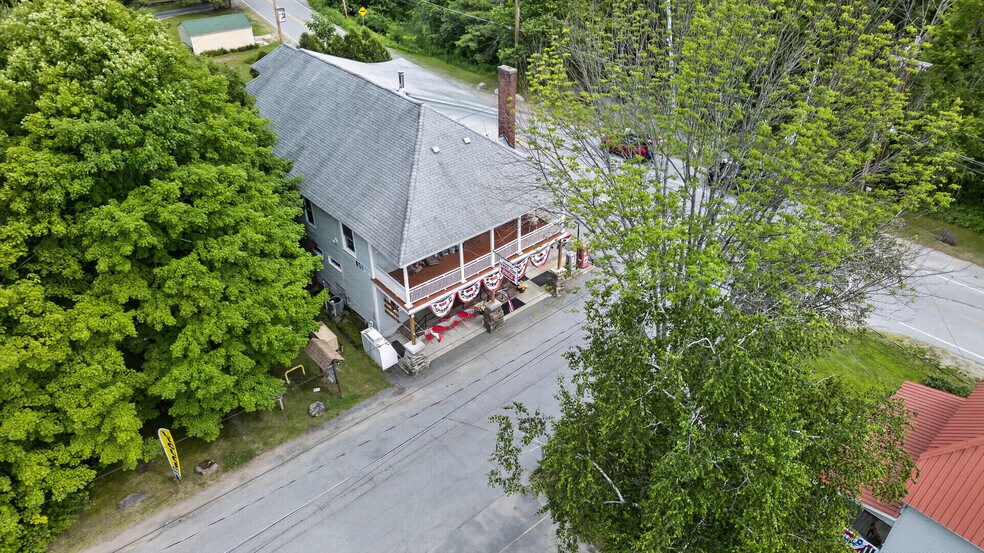 More Photos Of 899 E Shore Dr, Adirondack Storefront Retail Residential For Sale