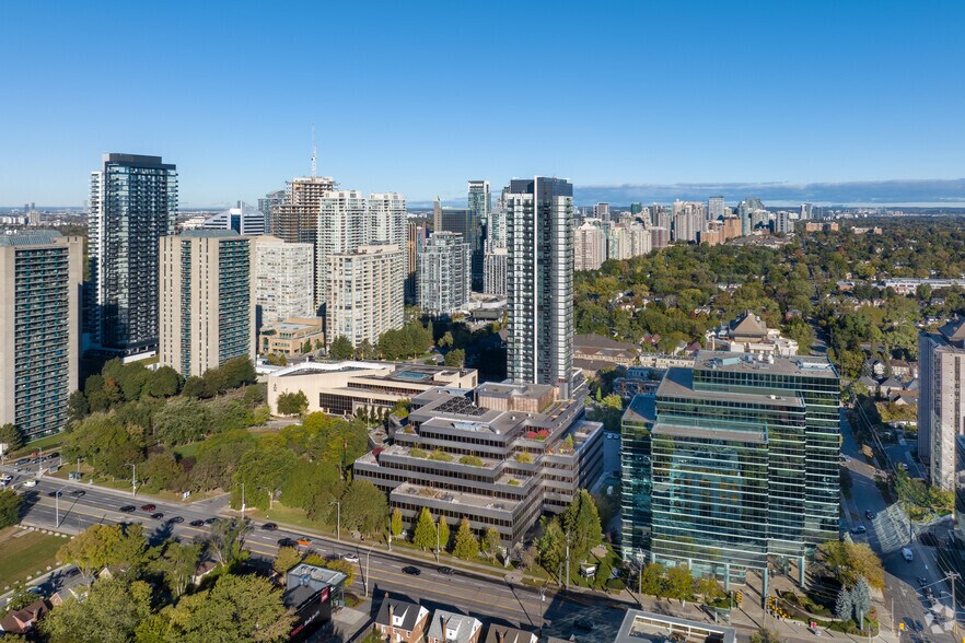 More Photos Of 90 Sheppard Ave E, Toronto Office For Lease