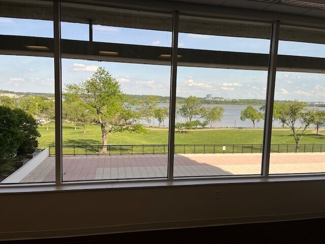 More Photos Of 701 N Fairfax St, Alexandria Office For Lease