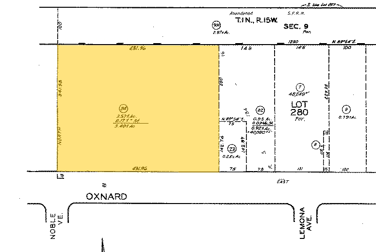 More Photos Of 15025-15055 Oxnard St, Van Nuys Warehouse For Lease