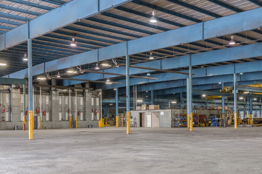 More Photos Of 42134 FM 510, Los Fresnos Manufacturing For Sale
