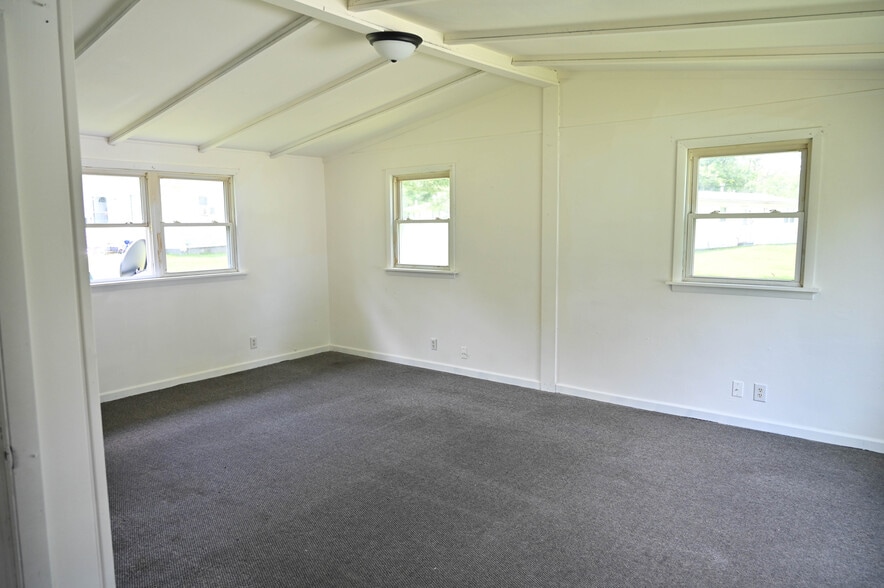 More Photos Of 000 Saint Charles Pl, New Castle Manufactured Housing Mobile Home Park For Sale