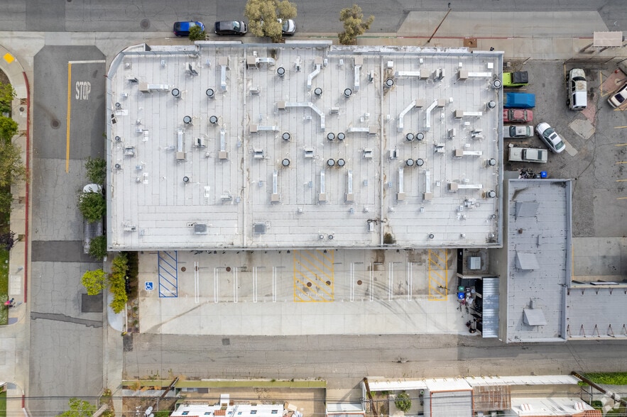 More Photos Of 6222 San Fernando Rd, Glendale Restaurant For Lease