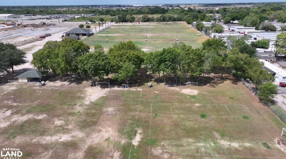 More Photos Of 11225 Forbes Rd, Houston Land For Sale