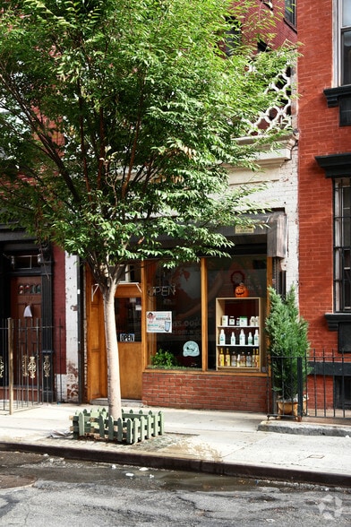 More Photos Of 714 Tenth Ave, New York Apartments For Sale