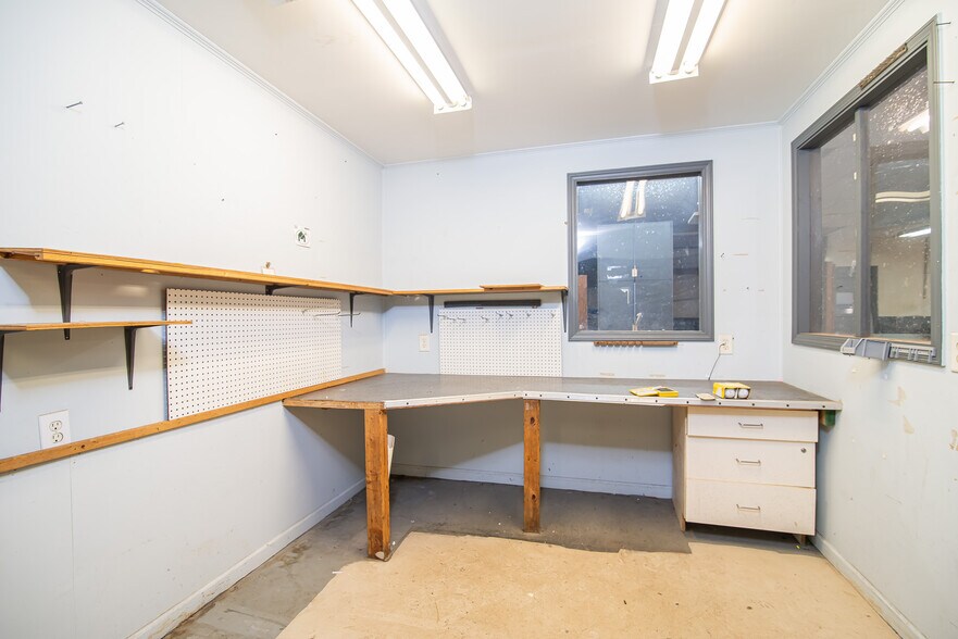 More Photos Of 710 Sandy Ln, Surfside Beach Warehouse For Sale