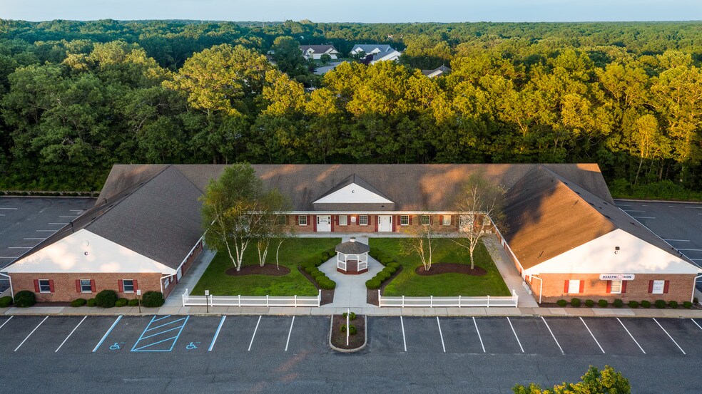 More Photos Of 6144 Route 25A, Wading River Unknown For Lease