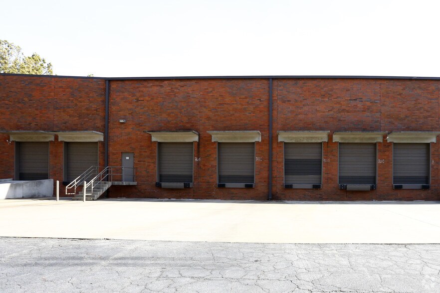 More Photos Of 3905 Steve Reynolds Blvd, Norcross Warehouse For Lease