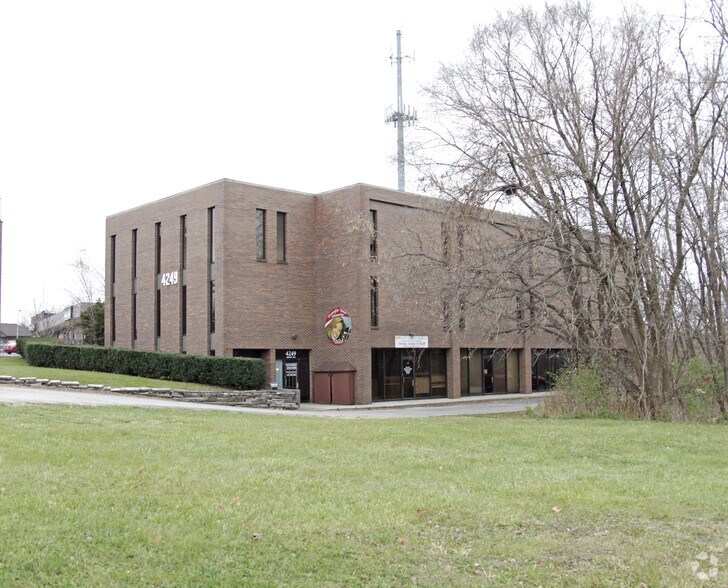 More Photos Of 4249 E State St, Rockford Office For Sale