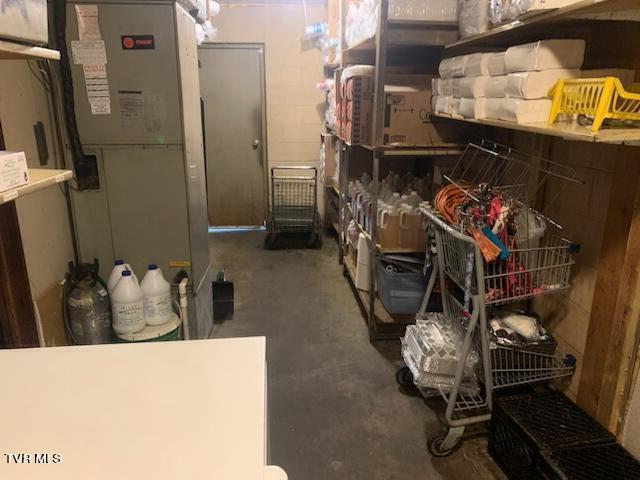 More Photos Of 314 Front E st, Coeburn General Retail For Sale