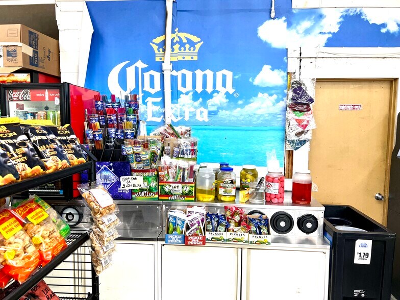 More Photos Of 25078 Highway 51, Crystal Springs Convenience Store For Sale