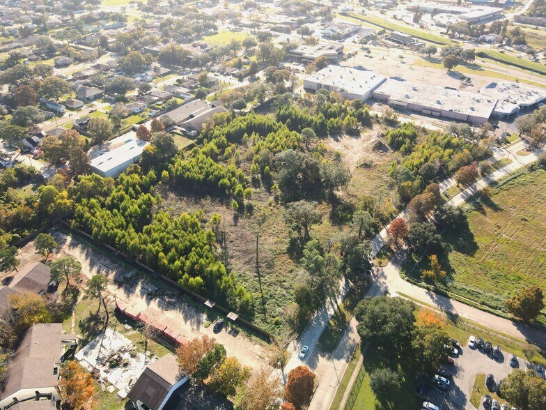 More Photos Of 2646 Westbend Pkwy, New Orleans Land For Sale
