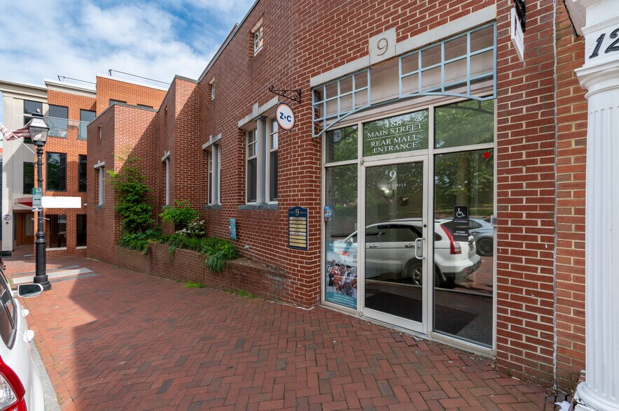 More Photos Of 188 Main St, Annapolis Storefront For Sale