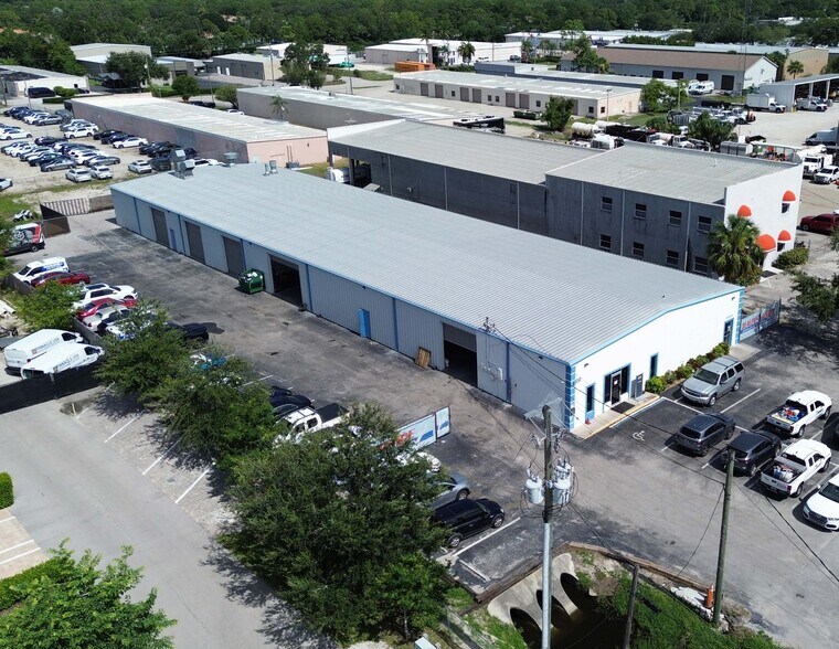 Primary Photo Of 5939 Shirley St, Naples Manufacturing For Lease