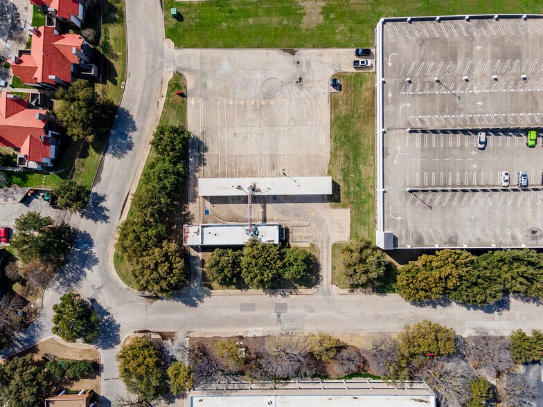 More Photos Of 7855 Elmbrook Drive, Dallas Land For Lease