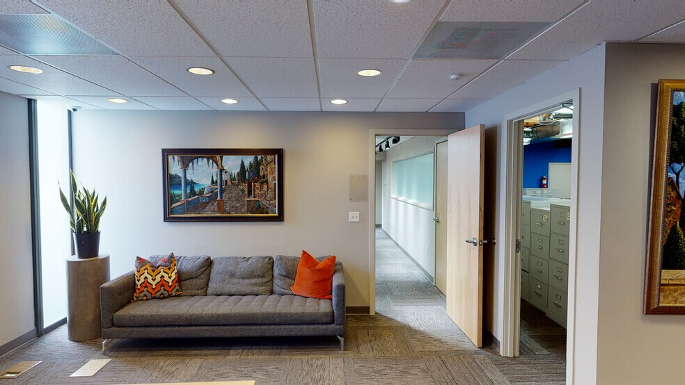 More Photos Of 711 6th Ave N, Seattle Office For Lease