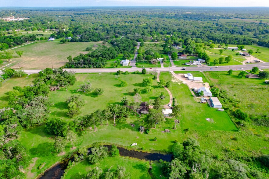 More Photos Of 34823 FM 1301 Rd, West Columbia Service For Lease