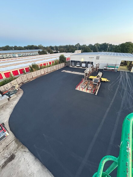 More Photos Of 1725 Weld Rd, Elgin Warehouse For Sale