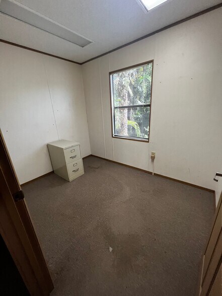 More Photos Of 6157 S US Highway 1, Fort Pierce Office For Lease