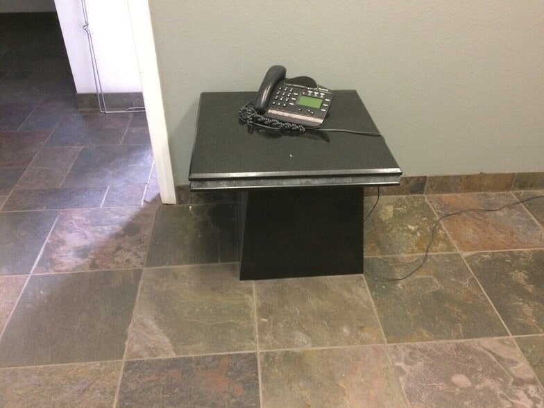 More Photos Of 248 Elliott Rd, Henderson Land For Lease