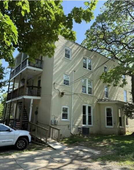More Photos Of 601 Highland Way, Hagerstown Apartments For Sale