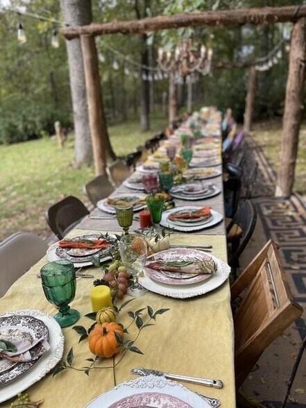 More Photos Of 1387 County Road 306, Berryville Hospitality For Sale