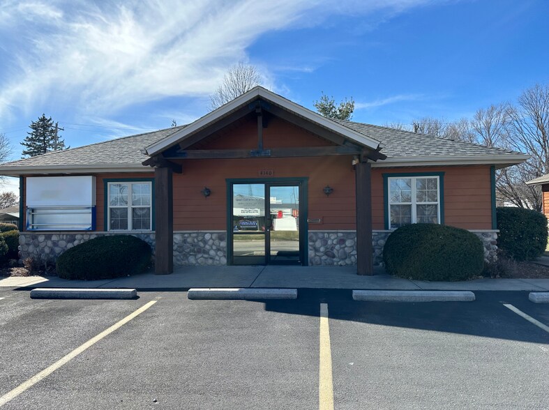 More Photos Of 4140 S Fairview Ave, Springfield Office For Lease