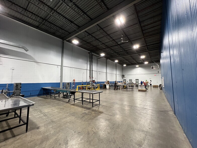 More Photos Of 1100 Milik St, Carteret Manufacturing For Sale