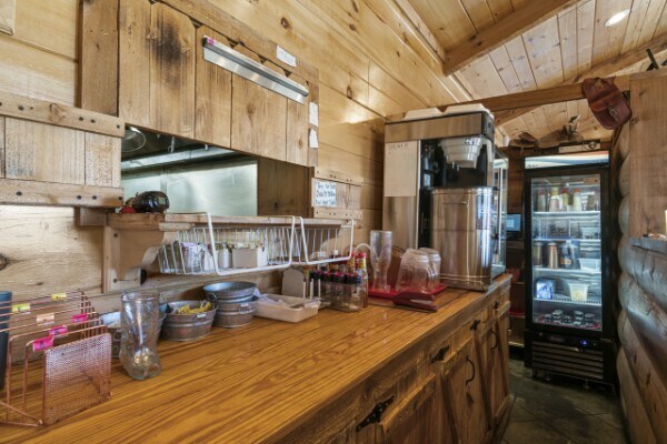 More Photos Of 601 N 1st St, Pulaski Restaurant For Sale