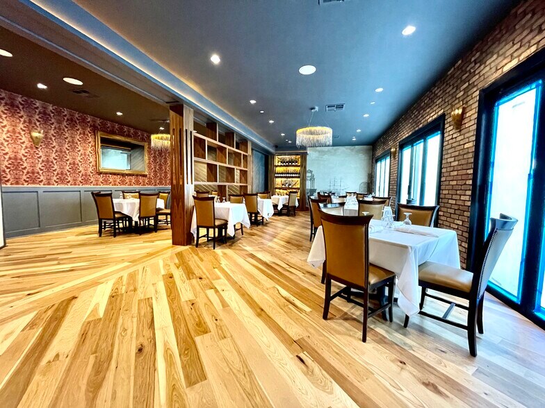 More Photos Of 141 Mansion Ave, Staten Island Restaurant For Sale