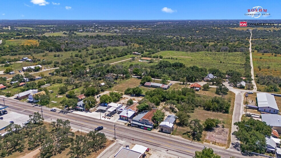 More Photos Of 23699-23737 W US Highway 290, Harper Storefront For Sale