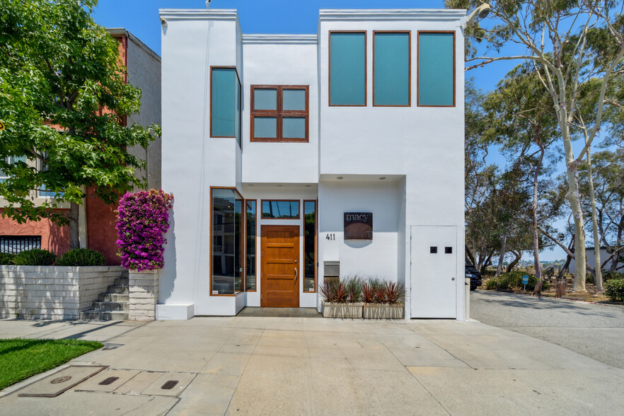 Primary Photo Of 411 Culver Blvd, Playa Del Rey Office For Sale