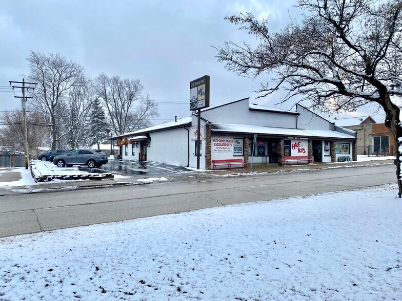 More Photos Of , Milwaukee General Retail For Sale