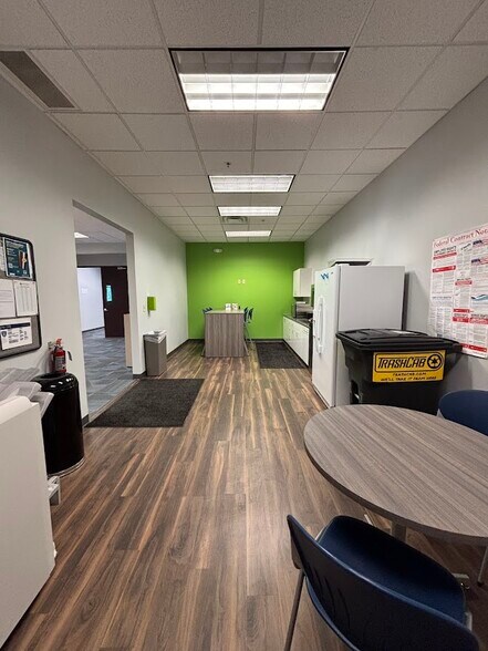 More Photos Of 4249 Easton Way, Columbus Office For Lease