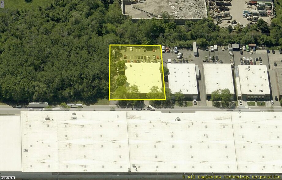 More Photos Of 801-803 Albion Ave, Schaumburg Warehouse For Sale