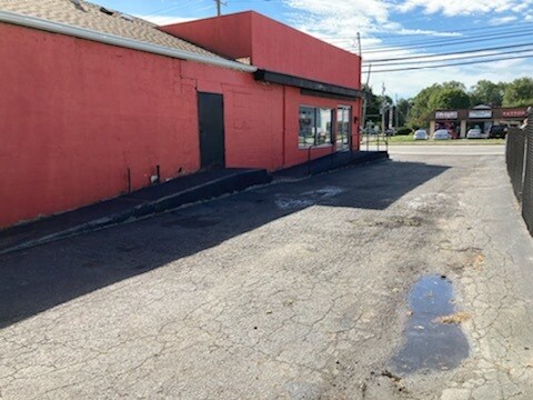 More Photos Of 2511 Middle Country Rd, Centereach Storefront For Lease
