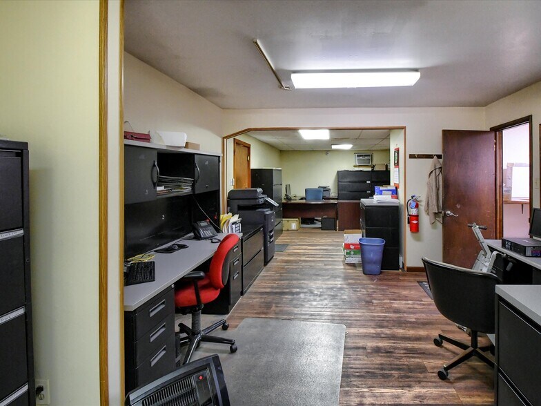 More Photos Of 610 Front St, Catasauqua Warehouse For Sale