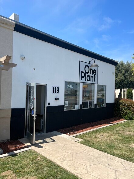 More Photos Of 113-119 N A St, Lompoc Storefront Retail Office For Sale