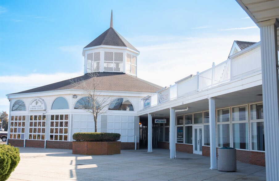 More Photos Of 1 Plaza Dr, Toms River General Retail For Lease