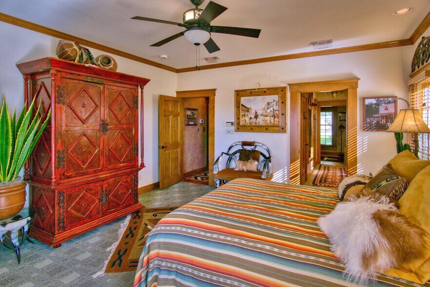 More Photos Of 521 Bluff Creek Rd, Center Point Land For Sale