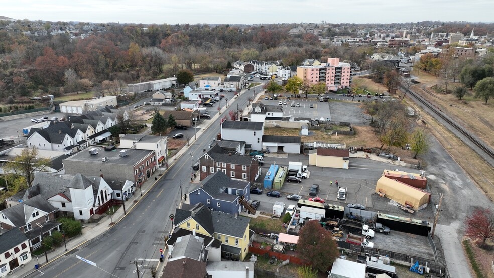 More Photos Of 309 S Main St, Phillipsburg Office For Sale