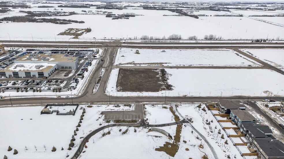 More Photos Of 1167 St Albert trl, St. Albert General Retail For Lease