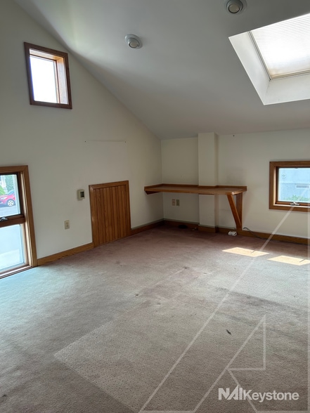 More Photos Of 1009 Brooke Blvd, Reading Auto Repair For Sale