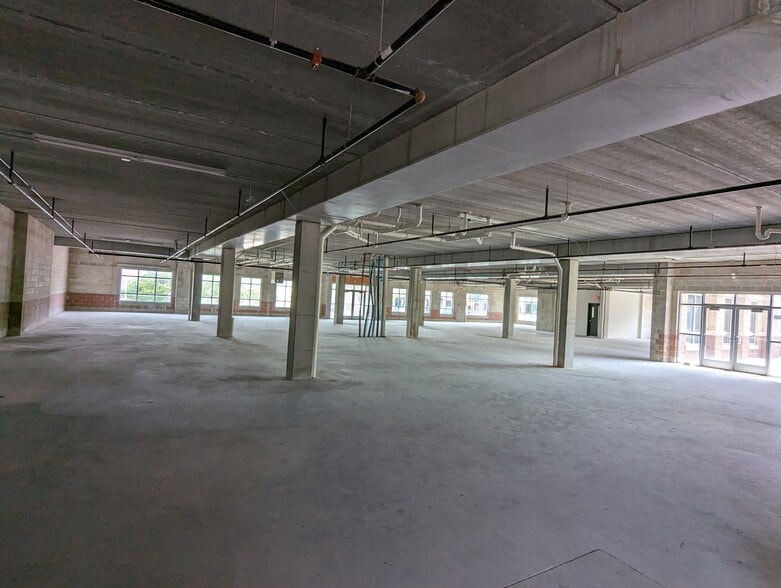 More Photos Of 6330 W Greenfield Ave, West Allis Apartments For Lease